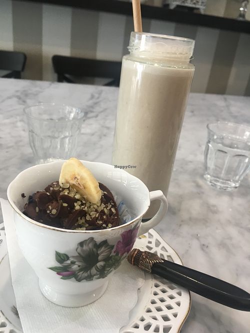 Banana cupcake and banana milkshake with almond milk at Simply Raw Bakery and Bistro in Vienna