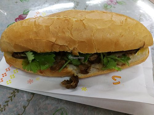 banh mi at Fuxing Tai Yue Sushi Guan - 福幸台越素食館  in Hualien