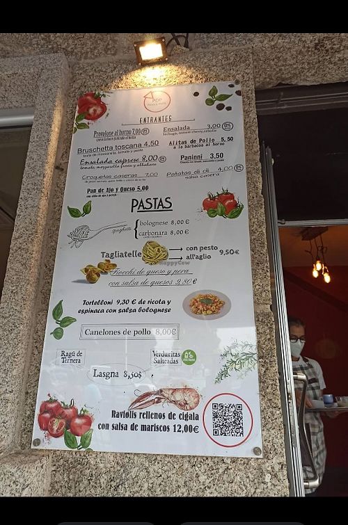 Vegetarian dishes at Pop Pizza Y Pasta in O Grove