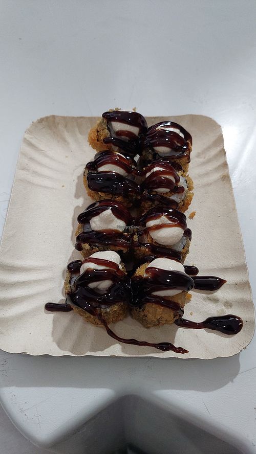 Hot rolls at Vegana Cozinha Orgânica - Pop-Up in Sao Paulo