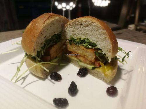 tempeh burger at Starry X Sky Art Vegan Village - 星空X藝素村 in New Taipei City