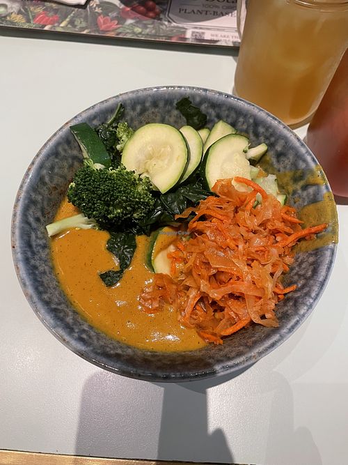 Curry  at Le Botaniste - Bryant Park in New York City