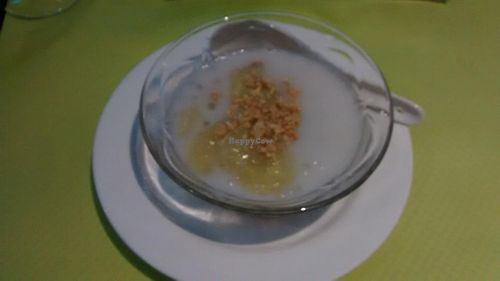 Bananas and coco milk at Vegebowl in Paris