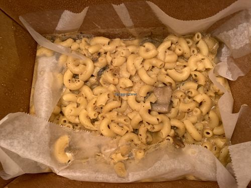 "Shroom mac & cheez" to go at the HOOT in Columbia