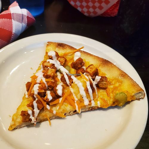 Buffalo "chicken" pizza at Slice of Vegas Pizza in Las Vegas