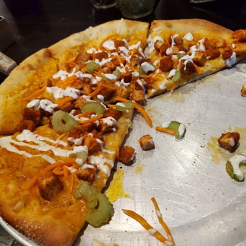 Buffalo "chicken" pizza at Slice of Vegas Pizza in Las Vegas