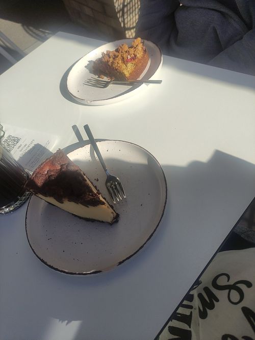  at Karrys & Barrys in Frankfurt