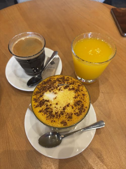 Turmeric latte   at Morgentau. in Barcelona