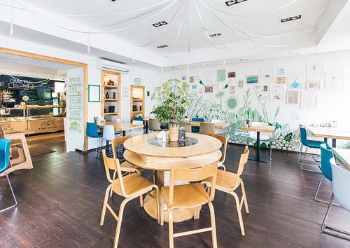 Vegetarian cafe 'Ukrop' - bistro on the 1st floor. 
Pure vegetarian cuisine. Original tastes. Nice serving.
The first menu for rawtarians in St. Petersburg.  at Cafe Ukrop in St Petersburg