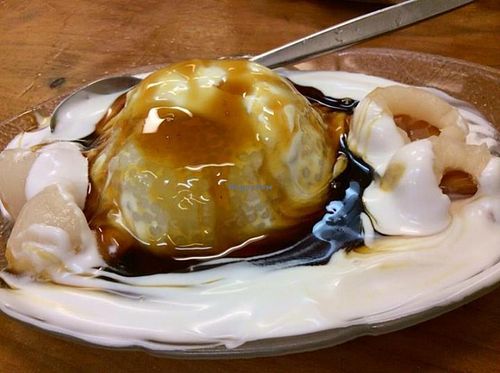 Sago with coconut cream and syrup at Aunty Mena's in Wellington