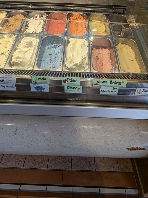 Green label = vegan at Eishexe in Tanne