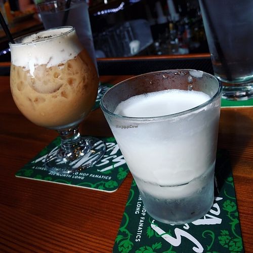 Vegan Cocktails at The Chicago Diner - Logan Square in Chicago