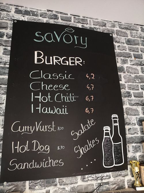 Basic burgers, but there ist more at Savory in Frankfurt
