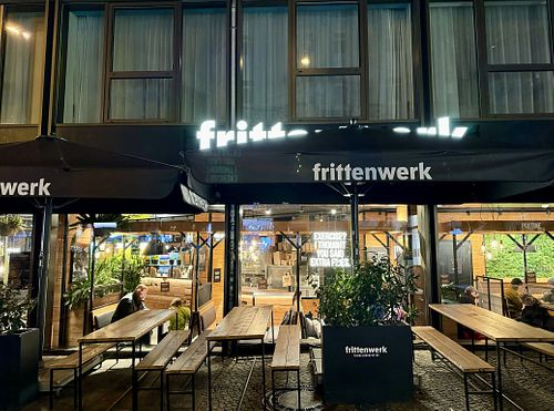 store front #Veganuary at Frittenwerk - Brunnenstraße in Berlin