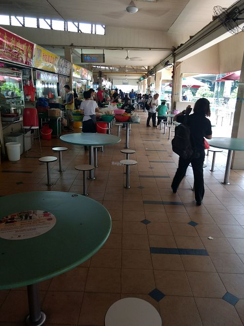 Hawker at Hong Yi Vegetarian 弘一斋 in Central Singapore