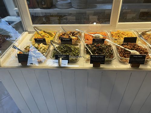   at Dapur Kecil Lembongan in Lembongan