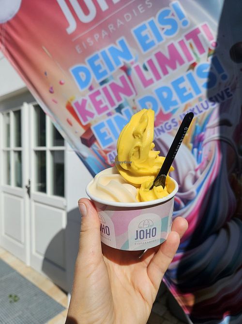 Birne und Mango at JOHO Eis in Zingst