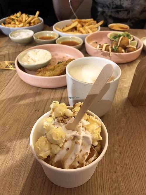 Salted caramel soft ice with oat milk flat white  at Hulala in Dusseldorf