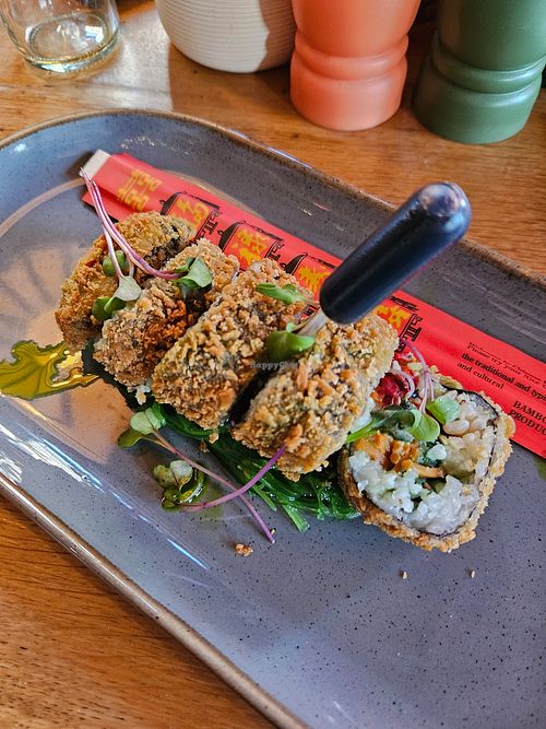 Sushi roll (crispy kort gefrituurd) at Flater Eten & Drinken in Ommen