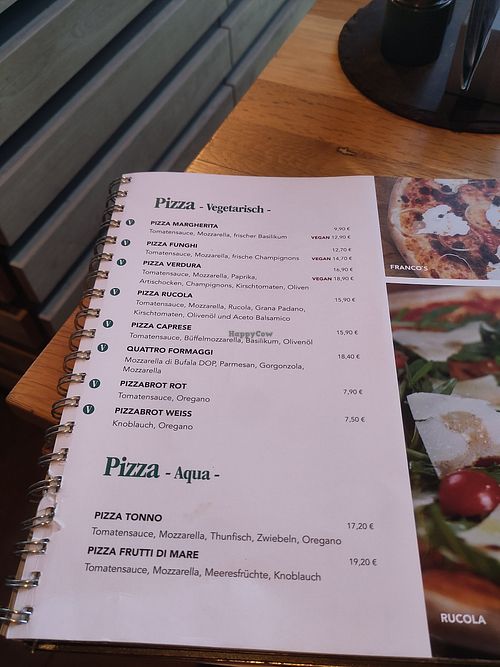 Menu page with the 3 vegan pizza options at Westernacher Gastehaus in Prien