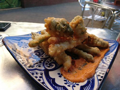 Tempura vegetables with romesco sauce (vegan) at Arte y Sabor in Sevilla