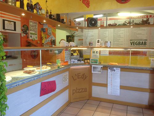 The counters at L Edy Pizza in Ponte Tresa