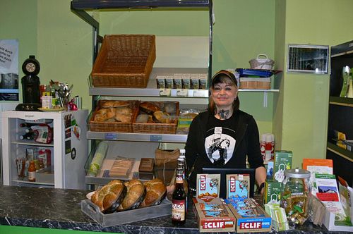 Sales counter and the happy owner :) at Veganissimi in Bremen