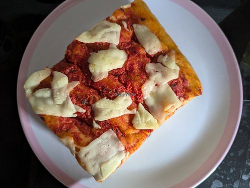 Amazing pizza with noshing mozzarella at Cucina Lab in Middle Swan