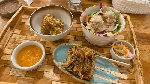 croquette, falafel salad and satay  at Mimamori in 
