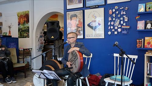 Pop-up event 2023 with Skjølven singing, and artist Diane Patterson as main name. A free support concert for the Buens Bogcafé to build a strong LGBTQ community. 
Next time I pop in I might remember to add a newer photo. at Buens Bogcafe in Aalborg