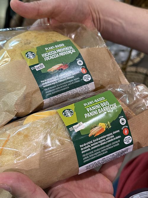 The two different vegan Chick’n sandwiches   at MAD - Starbucks - T1 in Madrid