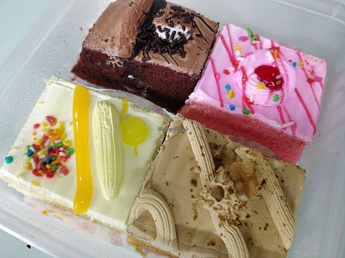 Traditional cream cake at Eastern Highland Healthy Cake House 东山 in East Singapore