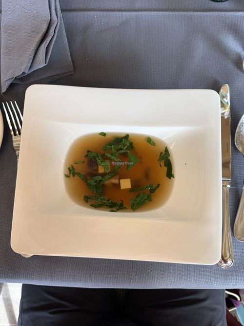 Bouillon de légumes au tofu  at Golfhotel Les Hauts de Gstaad in Saanenmoeser