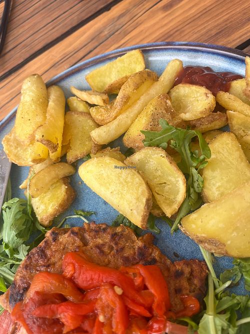“The Pretender” burger at Pub Mont Fort in Verbier