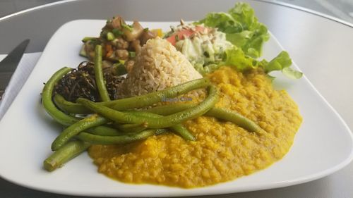 Lentils and vegetables at Aux Deux Portes Cafe in Geneva