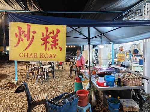 fried carrot cake stall at Chen Ee Vegetarian Food 正一素食 in Ipoh