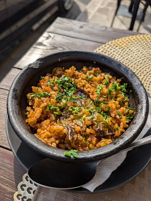 Gefüllte Paprika at Zonja Gjene in Berat