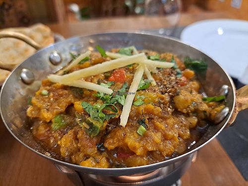 Dahl at Curry House in Ourense