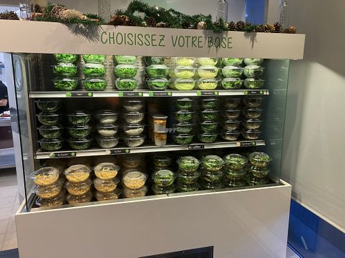 Get your base salad here at Eat Salad in Bordeaux