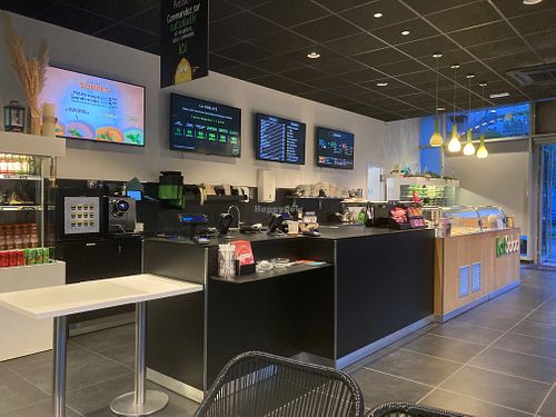 Inside at Eat Salad in Bordeaux