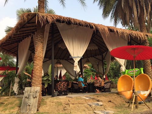 Outdoor seats at Baan Boon in Chiang Mai