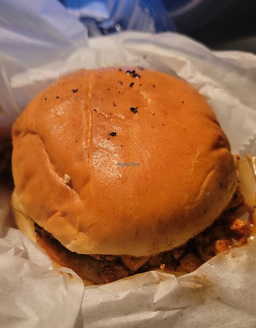 V. Southern Barbecue Pulled Chik'n at Soul Vibez in Orland Park