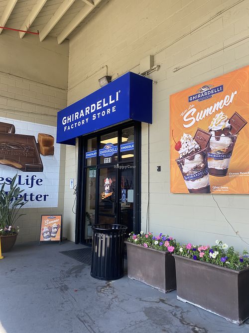 Upon Arriving at Factory Storefront w/Images of Sundaes 🍨  at Ghirardelli Ice Cream and Chocolate Factory Outlet in San Leandro