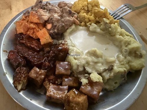 I did not leave hungry😜  #Veganuary at Tastebuds in Willits