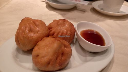 Fried nikuman buns  at Chien Fu in Tokyo