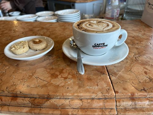 vegan cookies and oat mili cappuccino   at L'Espresso di Dany in Bareggio
