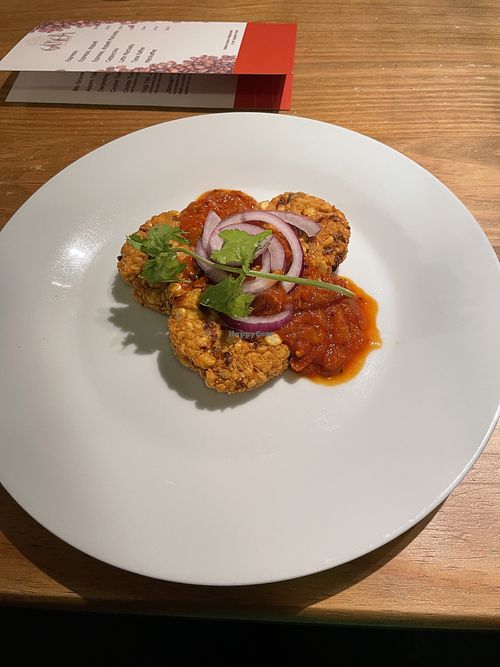 Vorspeise Linsenbratlinge  at Ganesh in Wuppertal