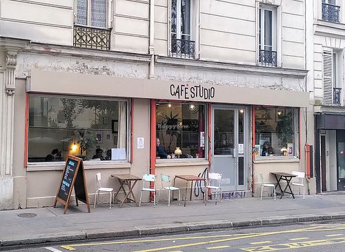 Façade at Café Studio in Paris
