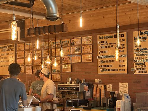 Three dairy free flavors: Oreo, coconut macadamia and banana peanut butter. Had the first two and both were equally amazing and the best ice cream I have had in 6 vegan years  at Big Dipper Homemade Ice Cream in Palmer