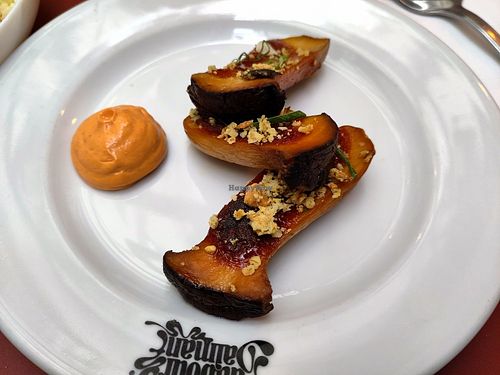 Glazed mushrooms at Faubourg Daimant in Paris